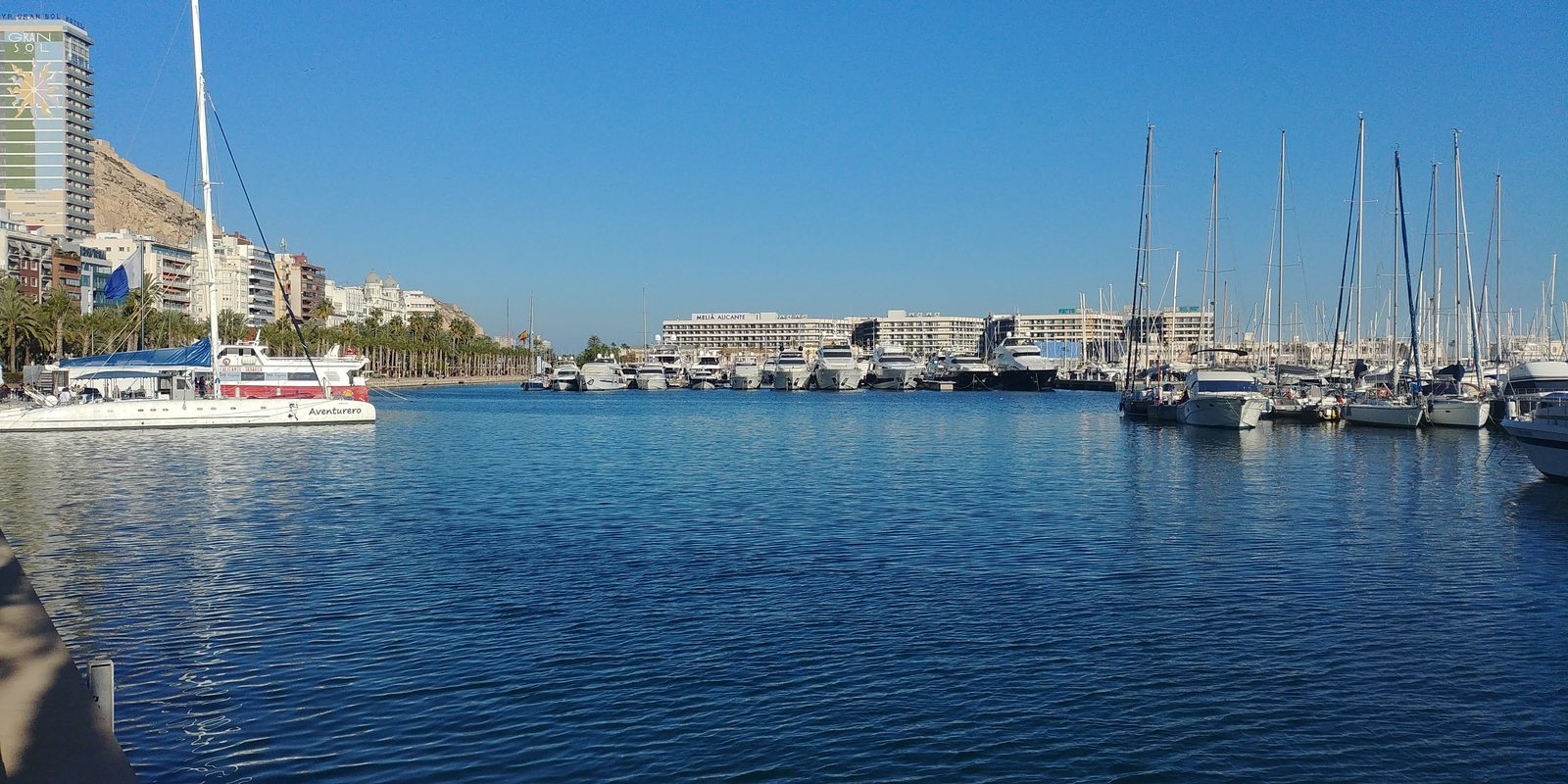 Marina de Alicante — catamaran