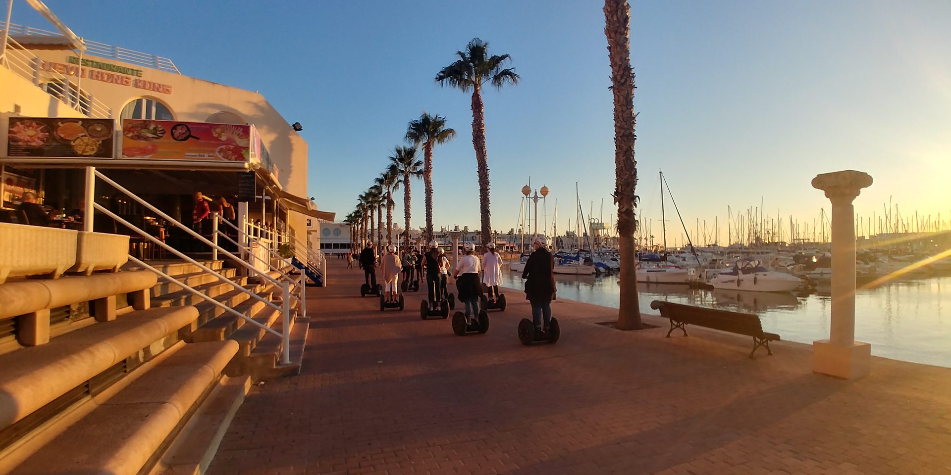 Marina de Alicante — sunset promenade