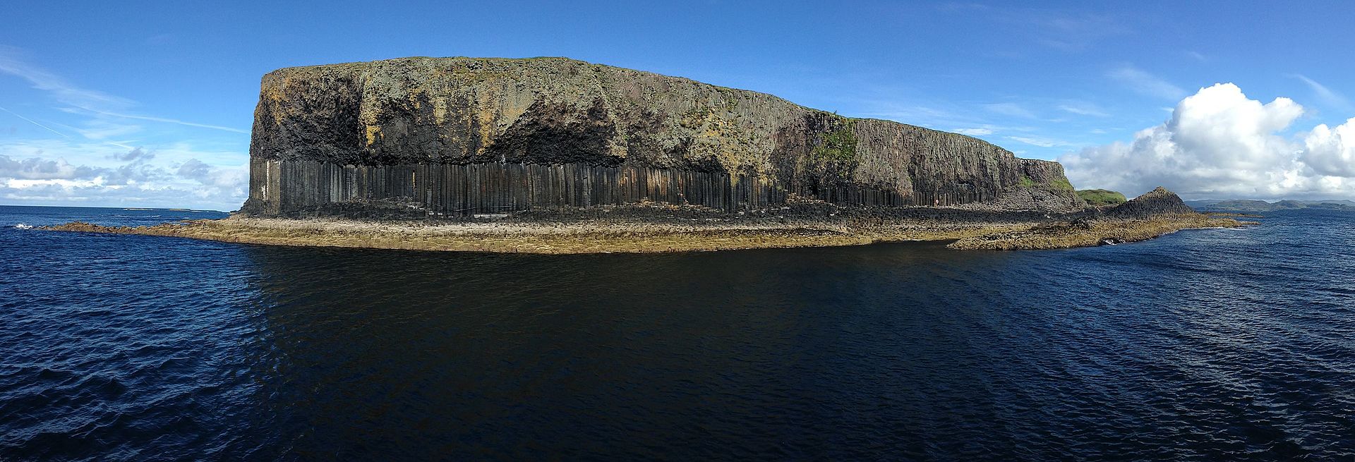 Basalt columns at the entrance to Fingal's Cave, Staffa